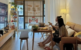 Đây là lý do ngày càng nhiều người thích chuyển bàn ăn ra phòng khách, cư dân mạng bình luận: Thật thông minh! 