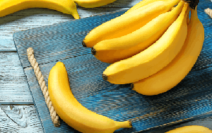 Trời lạnh, uống thứ nước n&agrave;y gi&uacute;p c&aacute;c con dưỡng ấm phổi, ph&ograve;ng c&aacute;c bệnh đường h&ocirc; hấp - Ảnh 1.