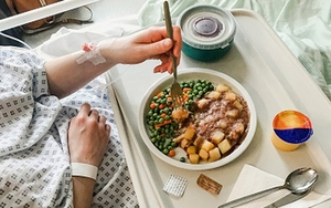 Đã cắt bỏ thận nhưng khối u cứ “mọc” lại, người phụ nữ nhờ ăn 3 món này mà tự cứu được mình