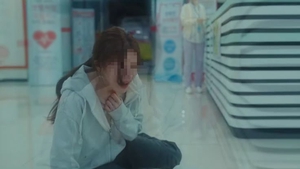 Cô gái 21 tuổi nhưng tử cung như… trẻ sơ sinh, òa khóc vì ước mơ làm mẹ “khó như lên trời”