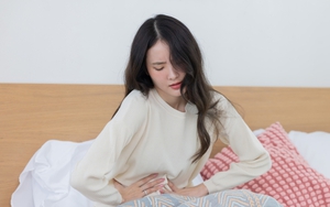 Người cao tuổi sống thọ thường c&oacute; 5 biểu hiện n&agrave;y khi ngủ ban đ&ecirc;m: Cha mẹ ch&uacute;ng ta c&oacute; 1 cũng l&agrave; t&iacute;n hiệu đ&aacute;ng mừng - Ảnh 2.