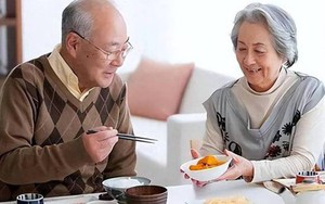 Nhiều người vẫn ăn hằng ng&agrave;y m&agrave; kh&ocirc;ng biết: 4 loại c&aacute; dễ nhiễm k&yacute; sinh tr&ugrave;ng, người b&aacute;n c&aacute; l&acirc;u năm cũng kh&ocirc;ng d&aacute;m ăn - Ảnh 2.