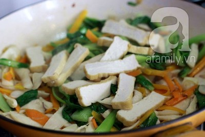 B&uacute;n x&agrave;o chay