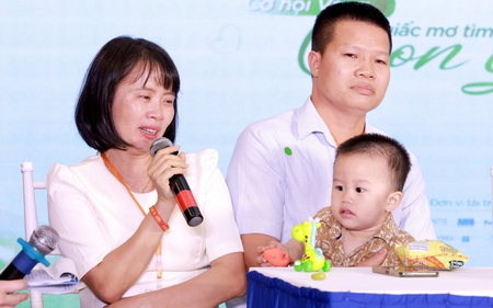 Xúc động chuyện tìm con của những cặp đôi hiếm muộn: Người ròng rã 13 năm, người phải chấm dứt thai kỳ nhiều lần đau đớn...