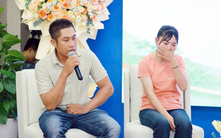 Vô tinh sau quai bị, người đàn ông bất ngờ đón con nhờ “vài chiến binh” cuối cùng