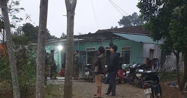 Con trai bàng hoàng phát hiện cha tử vong với nhiều vết thương