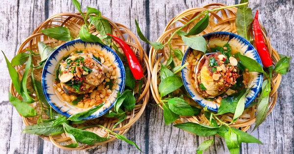 Trứng vịt lộn nướng mỡ hành - món ăn vặt mới toanh siêu hấp dẫn