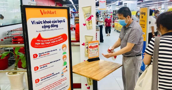 VinMart đồng hành cùng người dân mùa Covid-19