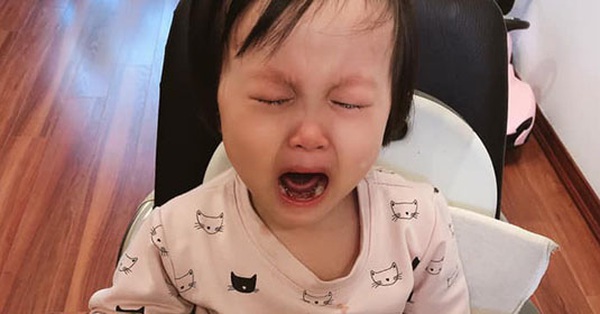Mẹ nấu bún mọc mà con khóc thét không chịu ăn, nhìn miếng mọc chềnh ềnh trong bát thì mọi người đoán ngay lý do