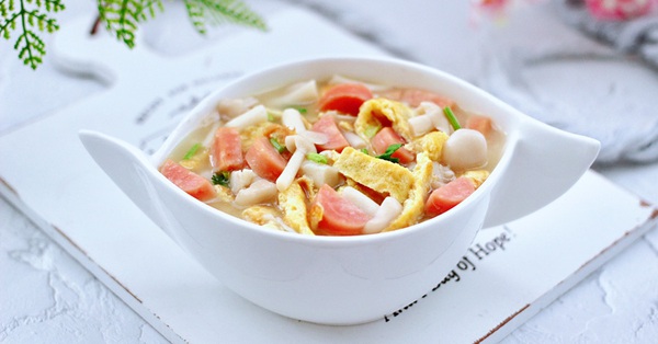 Vừa bận vừa nóng nực, bữa tối tôi nấu mỗi món canh trứng đơn giản mà ai cũng khen ngon