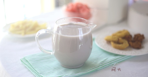 Mùa đông da dễ khô sạm chỉ cần mỗi ngày một ly sữa hạt này đảm bảo mịn màng như da em bé