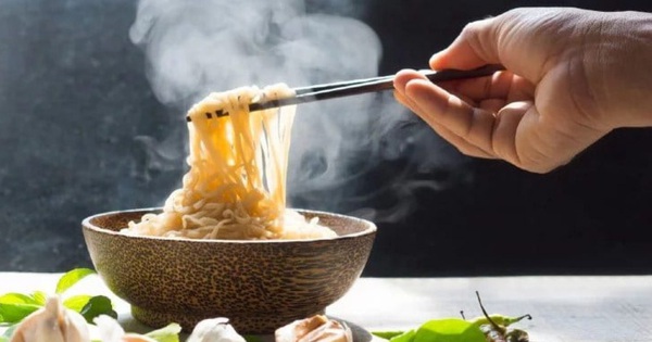 Tác hại của việc ăn đồ quá nóng đối với cơ thể