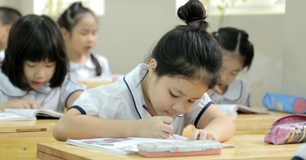 Hà Nội tuyển sinh đầu cấp trực tuyến: Chỉ diễn ra trong 8 ngày, phụ huynh lưu ý - Vimarsana News