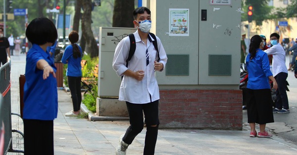 Cập nhật ĐIỂM CHUẨN xét tuyển đại học năm 2021 mới nhất - Vimarsana News