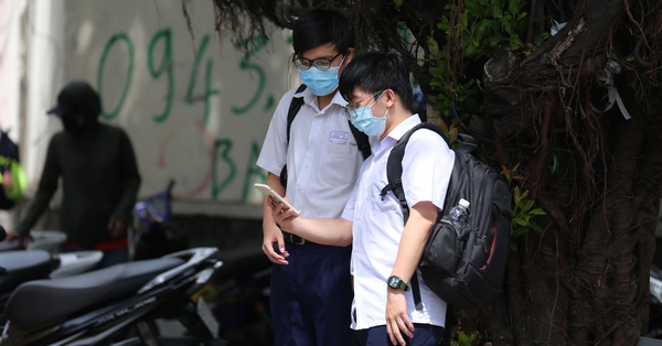 Điểm thi tốt nghiệp THPT 2021: Những địa phương nào dẫn đầu cả nước về các môn thi? - Vimarsana News