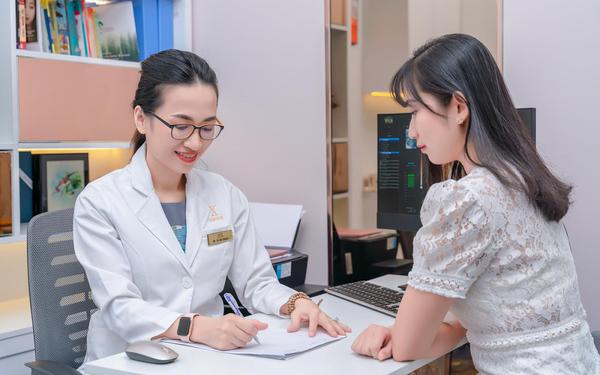 Chuyên gia tiết lộ thông tin bất ngờ về gàu, ngứa và vi khuẩn - Vimarsana News
