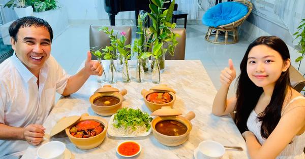 Quyền Linh khoe bữa tối sang chảnh nhưng mọi sự chú ý đều đổ dồn vào nhan sắc Lọ Lem - Vimarsana News