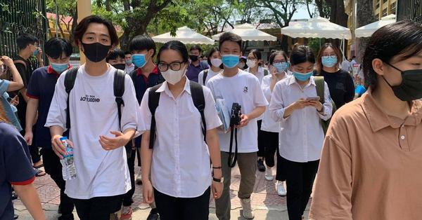 TS Văn học Trịnh Thu Tuyết: Đề Ngữ văn tốt nghiệp THPT 2021 vừa sức, không đột biến gây sốc - Vimarsana News