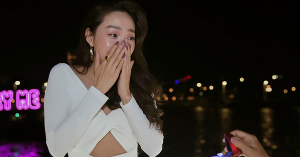 Minh Hang reveals her boyfriend’s special actions during the marriage proposal