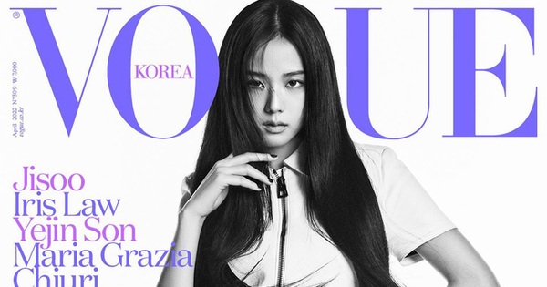 What happens when a top Korean fashion magazine is too obsessed with Jisoo?