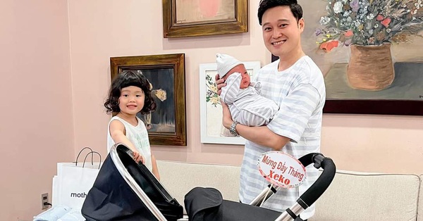 Quang Vinh also spent money to buy a “super car” for his son