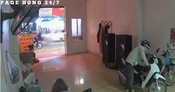 Boldly entered the house to crack the motorbike, 10 seconds later the thief met a bitter ending