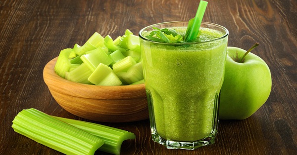 How to make apple celery juice for effective weight loss