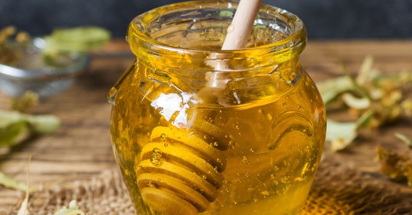 Women in their 40s who drink honey mixed with this water will fight cancer and have beautiful skin