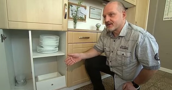 Buy cheap used kitchen cabinets, the man “slut” nearly 4 billion