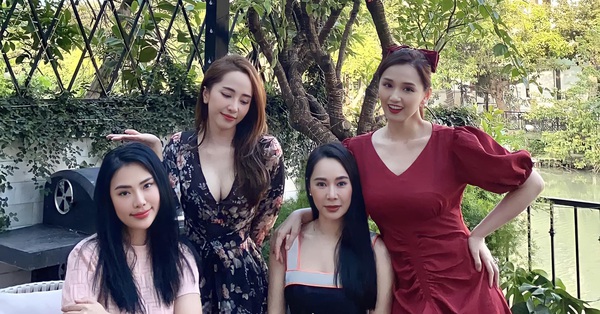 “Crocodile king” Quynh Nga showed off a photo of her close friends gathering, but the focus was on the deep-cut dress showing off her full chest.