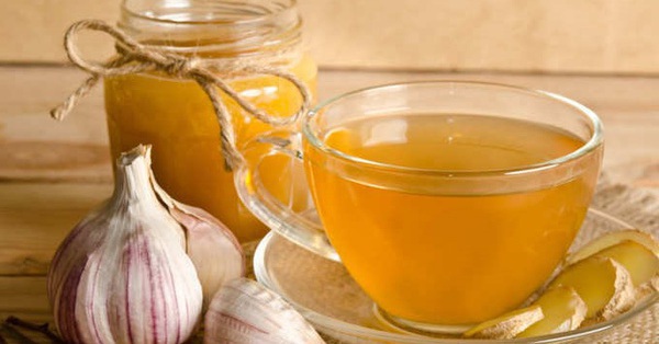 How to make turmeric ginger garlic tea to increase resistance