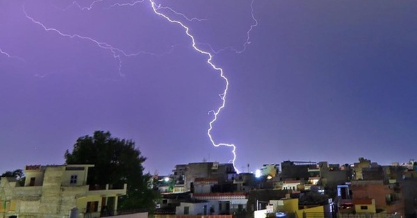 3 people were killed by lightning in Thai Binh