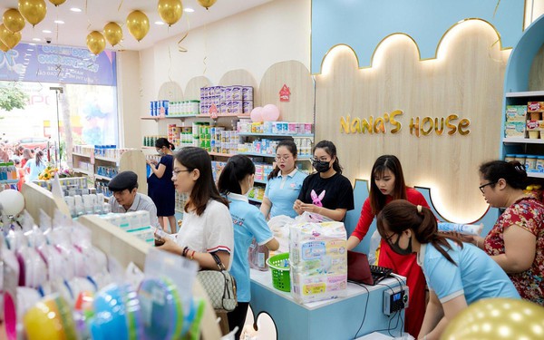 Nana’s House luxury mother and baby supermarket opens a new store in Ha Dong