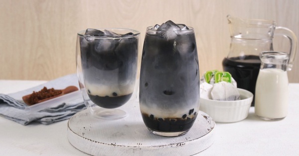 How to make “dark” milk tea, how to make bamboo charcoal milk tea