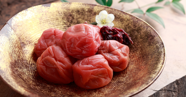 Dắt túi bí quyết làm mơ muối kiểu Nhật để giải nhiệt, tăng sức đề kháng cho cơ thể lúc chuyển mùa