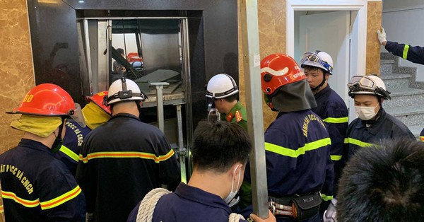 New information on the elevator crash in Kim Ma, Hanoi, killing 2 people