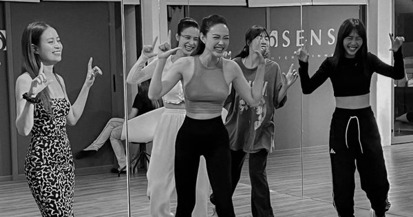 Dong Nhi, Hoang Thuy Linh and Vbiz beauties practice dancing to prepare for Minh Hang’s wedding