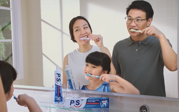 90% of Vietnamese people have dental diseases and the 18007004 call center was born