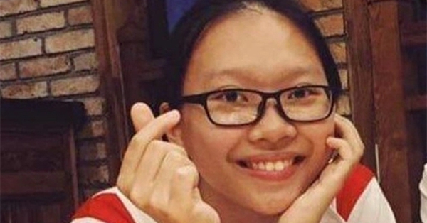 A female student at Hanoi University mysteriously disappeared after changing rooms