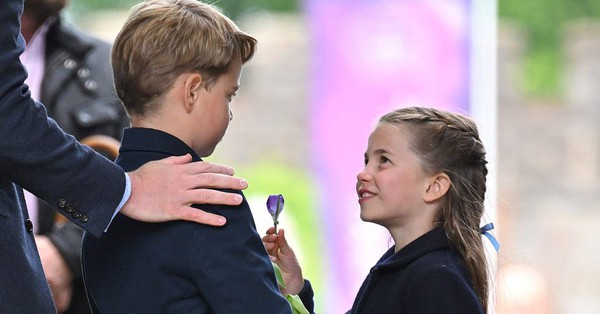 Princess Charlotte’s heart-melting moment with Prince George
