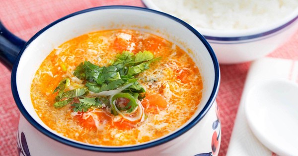 How to cook nutritious tomato egg soup
