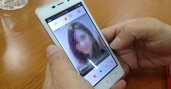 Many girls fall in love because of dating on Tinder