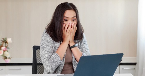 自分でスペルミスを検出できないことを自分のせいにしないでください。あなたの脳は「近道」を探しているだけです。