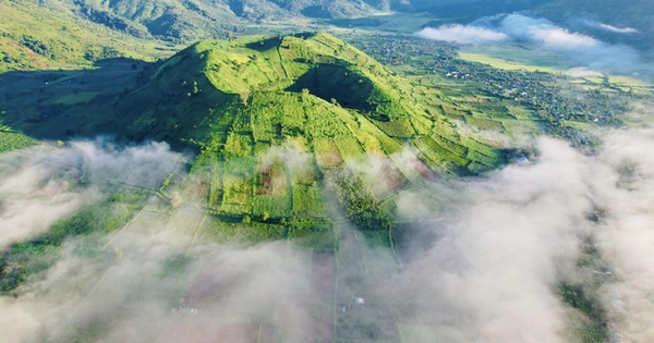 Phát hiện ngọn núi lửa ở Tây Nguyên, báo Anh ca ngợi là “một trong 10 ...