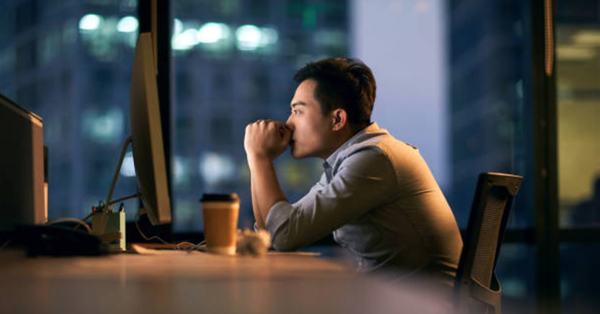 Đọc bài văn của con gái, tôi quyết định tìm mẹ cho con