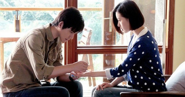 Khi chàng có những biểu hiện đáng nghi, bạn hãy xử lí thế này