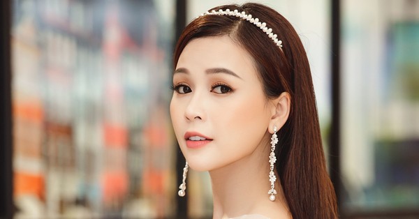 Tất bật làm việc, Sam tủi thân khi chỉ về Việt Nam ăn Tết đúng 1 ngày