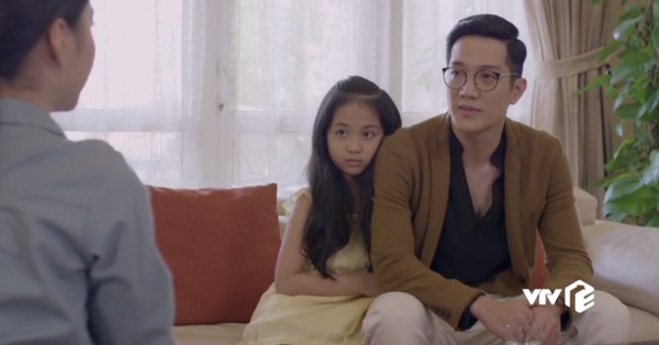 ''Những cô gái trong thành phố'': Con gái Chí Nhân hỗn láo cực độ nhưng lại được khán giả đồng loạt khen ngợi