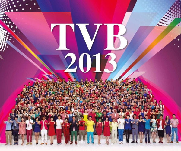 Nghệ sĩ TVB tề tựu trên bộ lịch 2013 13