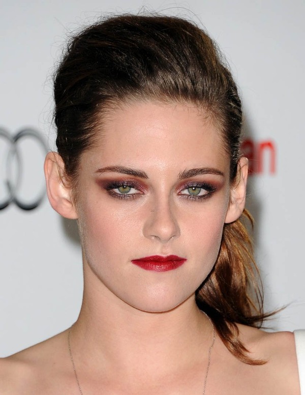 Kristen Stewart xuất hiện siêu sexy 2